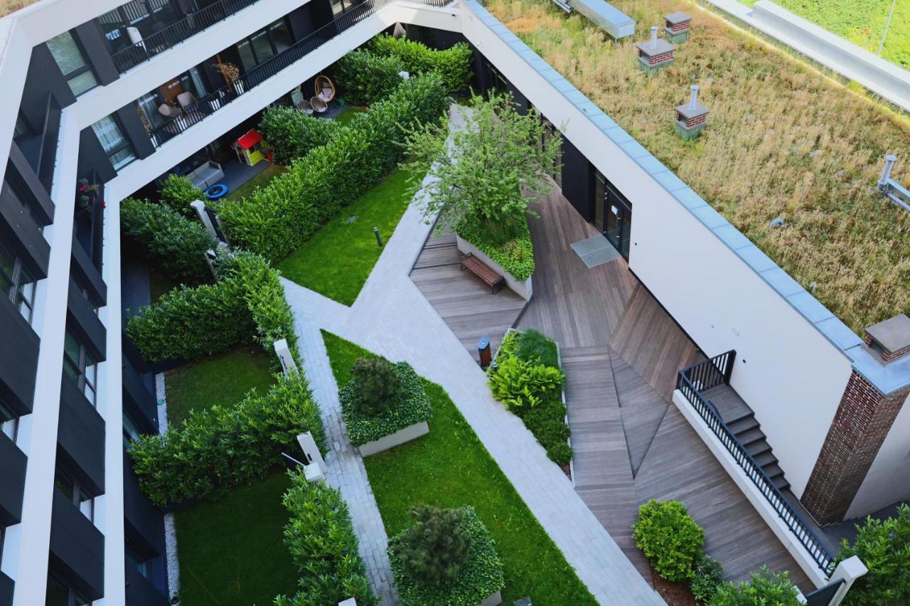 Portova By Oneapartments Premium กดิเนีย ภายนอก รูปภาพ