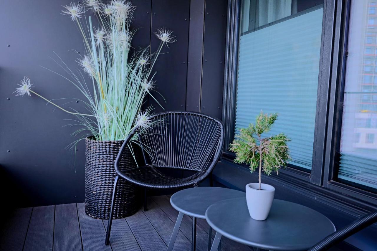 Portova By Oneapartments Premium กดิเนีย ภายนอก รูปภาพ